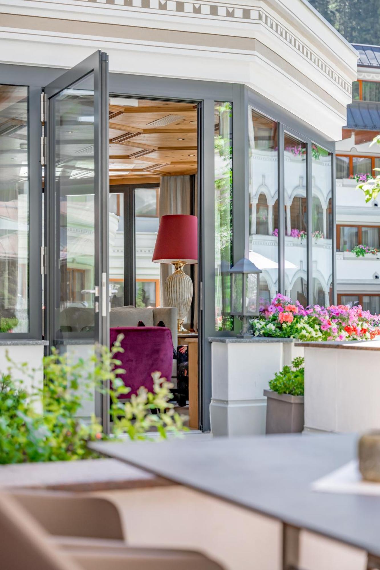 Trofana Royal 5-Sterne Superior Resort Ischgl Eksteriør billede
